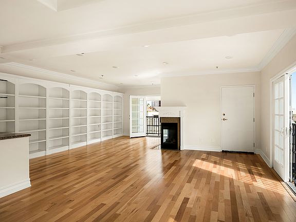 5th image of 11826 Dorothy St #Penthouse 2