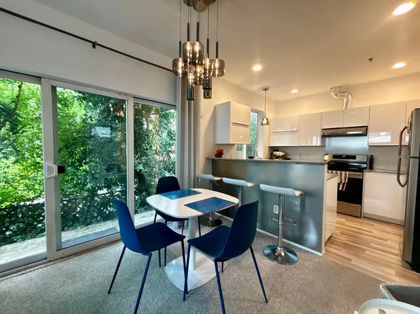 3221 Tg Franklin Avenue Flats Llc, 3221 Franklin Ave E Unit B, Seattle, WA 98102