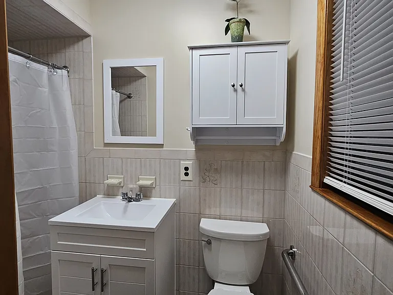 27 Whitaker Ave #1 — Photo 2