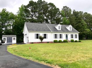 137 Hollywood Dr, Ocean View, DE 19970