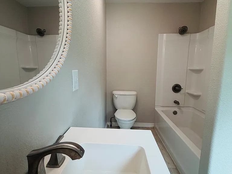 806 N Utah St — Photo 5