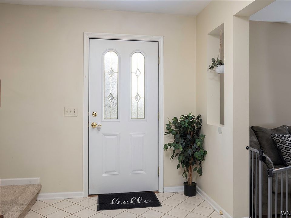 980 Center St, East Aurora, NY 14052 Zillow