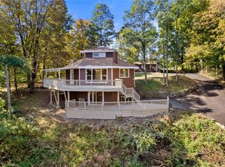 639 Old Post Rd, New Paltz, NY 12561