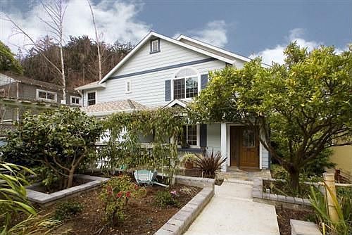 1st image of 218 Juanita Ave
