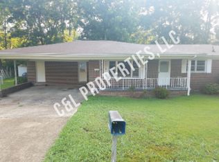 109 Sheridan St, East Gadsden, AL 35903