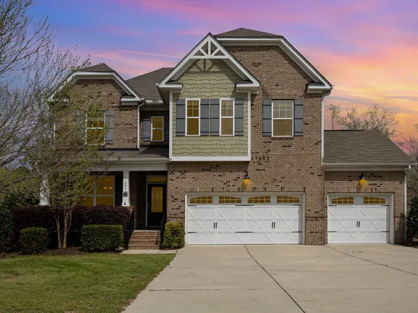 401 Molina Ct, Rolesville, NC 27571