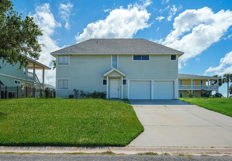 342 Lands End St — Photo 1