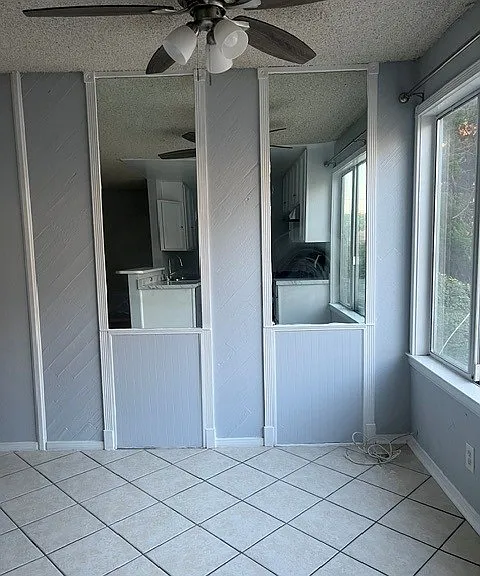 21000 Parthenia St #5 — Photo 6