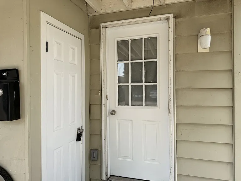 29 W Somerset St — Photo 17