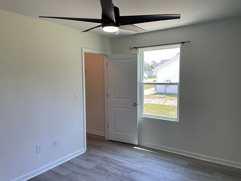 870 Golf View Rd — Photo 16