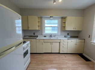 822 Ella St, Beatrice, NE 68310