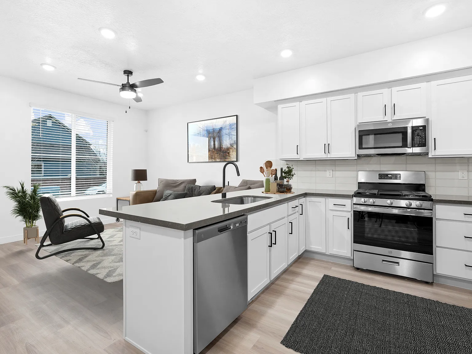 ICO Ridge Apartments & Townhomes — Photo 3