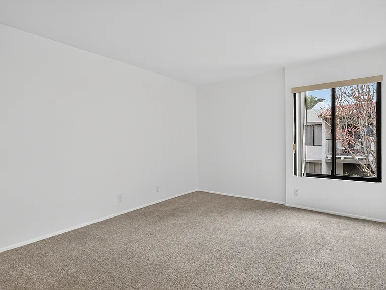 1050 E Ramon Rd #127 — Photo 10