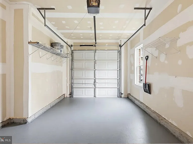garage