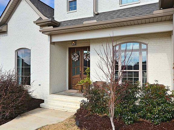 3rd image of 3 Hadley Hill Ln SE