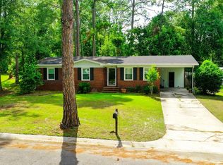 1003 Dean Dr, Waycross, GA 31501