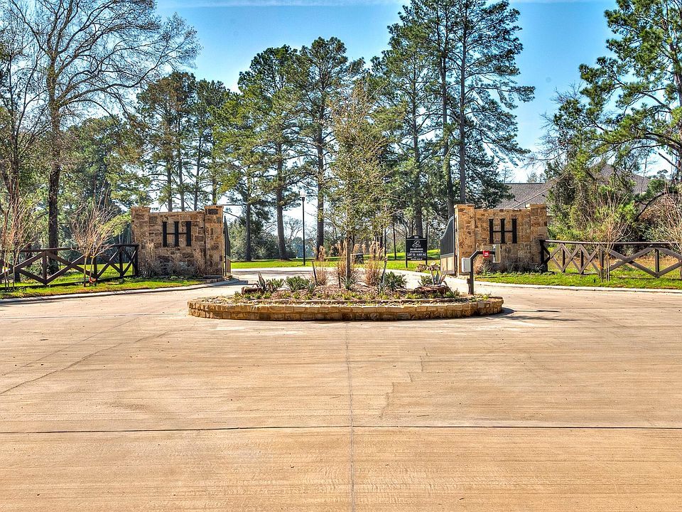 1st image of 2 Homestead Hill Rd