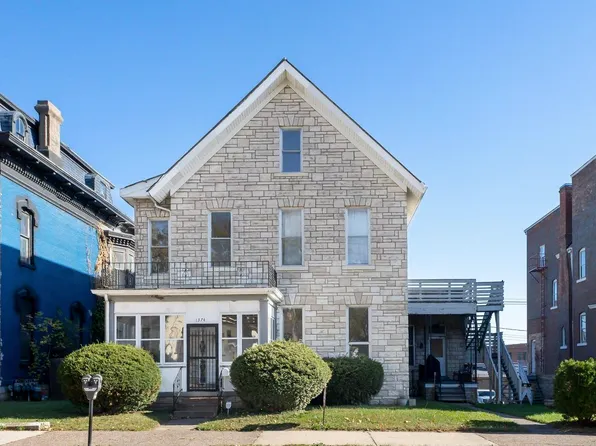 1374 Main St, Dubuque, IA 52001