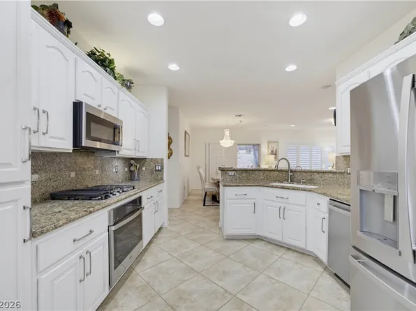 1830 June Lake Dr, Henderson, NV 89052