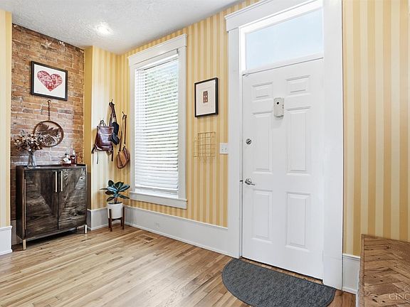 3rd image of 209 Dorsey St