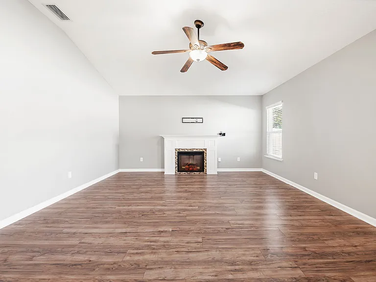 7377 Benes Trl — Photo 22