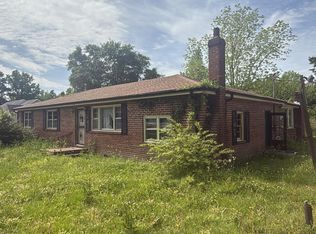 196 Sawyertown Rd, Moyock, NC 27958