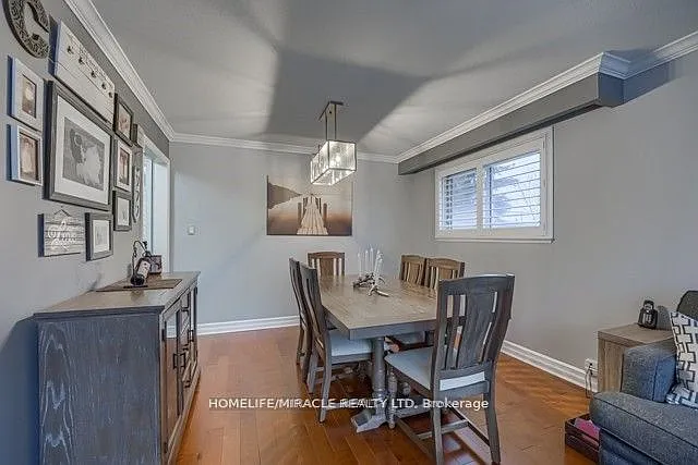 4 Derwent Ave — Photo 4