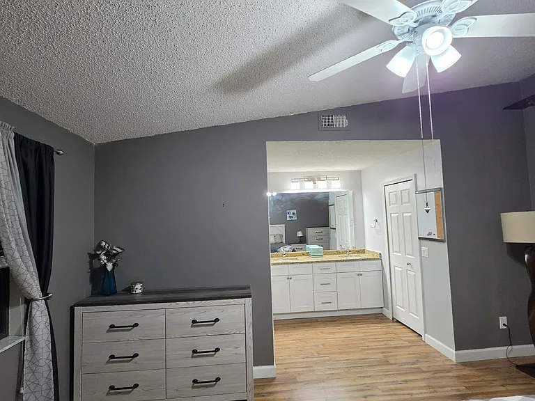 6248 Peregrine Ct — Photo 18