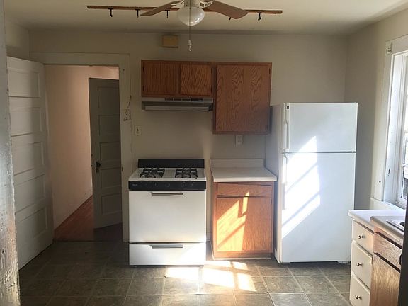2nd image of 441 Aris Ave