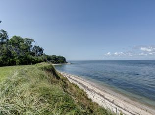 1 Mulford Ct, Orient, NY 11957