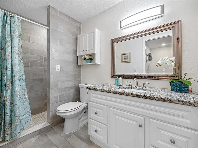 3295 Fox Chase Cir N #105 — Photo 5