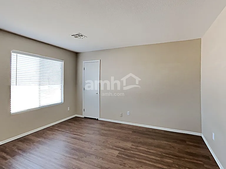 1117 E Dust Devil Dr — Photo 15