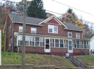 201 High St, Baltic, CT 06330