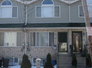 92 Confederation Pl, Staten Island, NY 10303