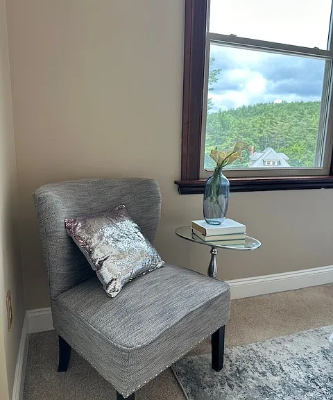 15 Mount Saint Marys Way #203 — Photo 4