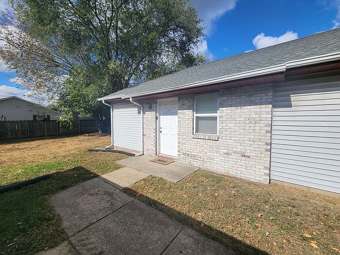 1st image of 3158 N 19th St