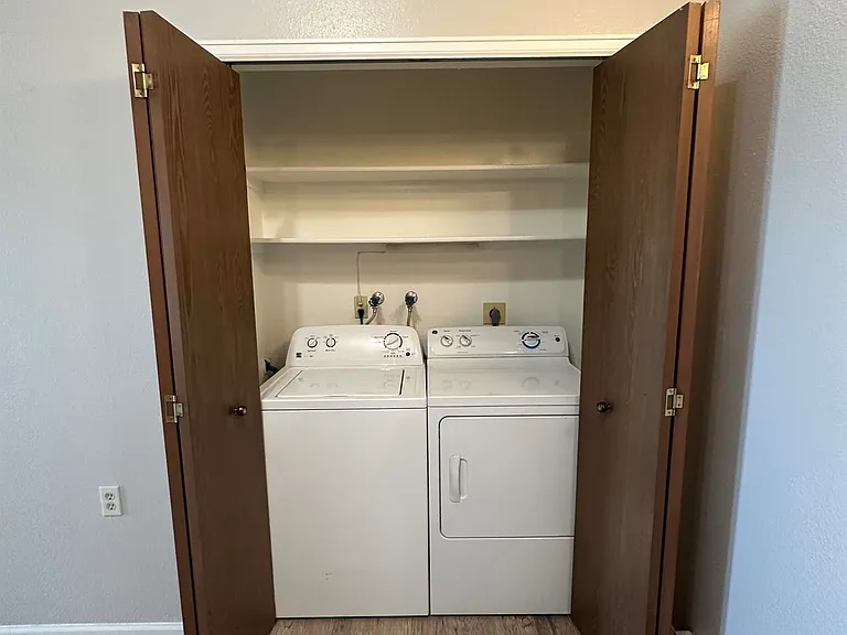 Sycamore Gardens Apartments — Photo 14