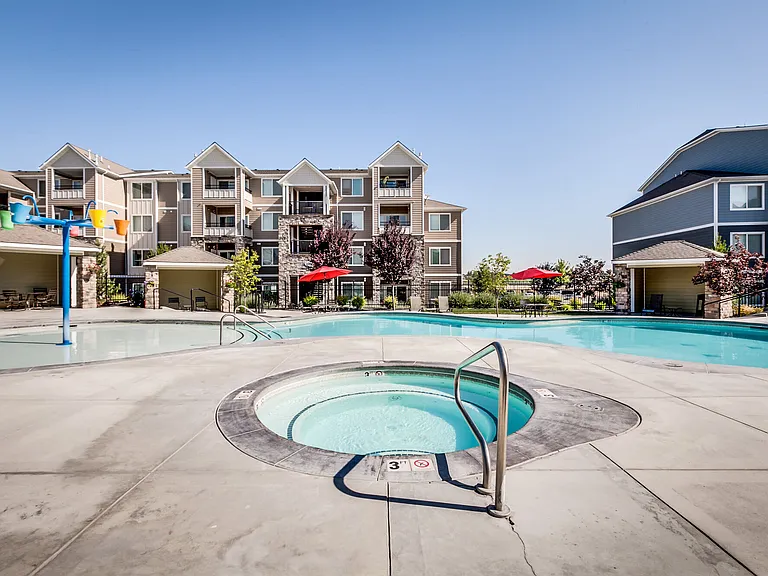 The Regency at River Valley — Photo 40