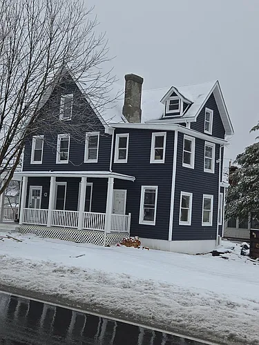 916 Wolcott Ave #3 Photo 1