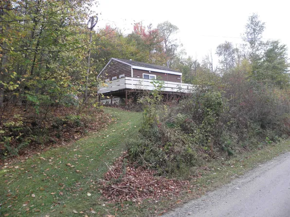 290 Tunnel Stream Road, Benton, NH 03785