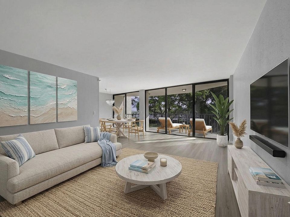 1st image of 859 Jeffery Street #311