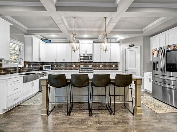 3rd image of 316 Baylee Ridge Cir