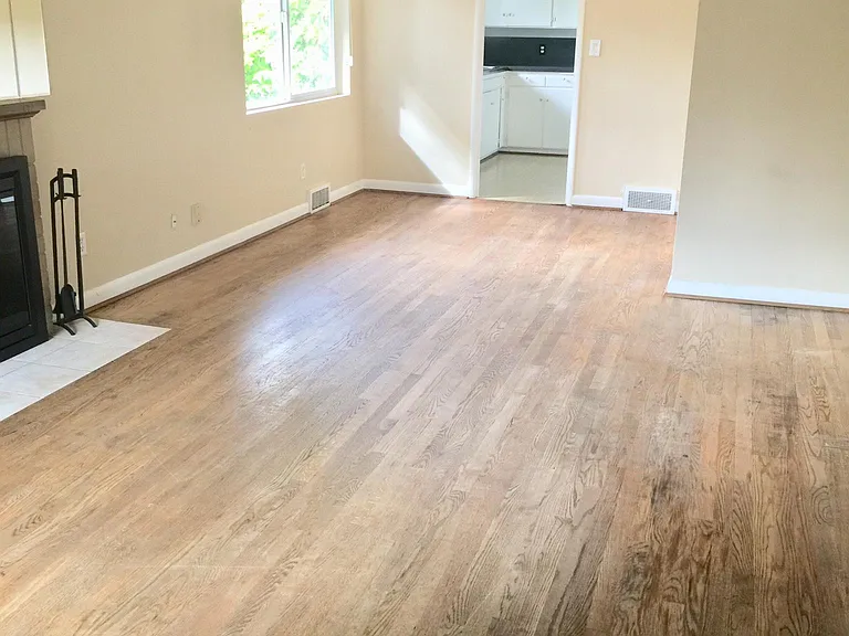 NE Northgate Way — Photo 8
