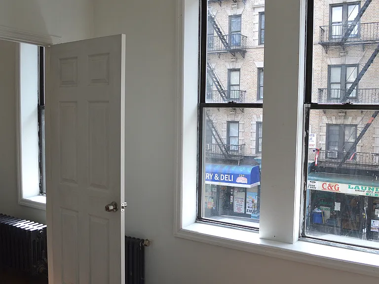 217 S 3rd St #16 — Photo 3
