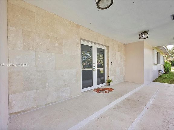 3rd image of 18545 SW 82nd Ave