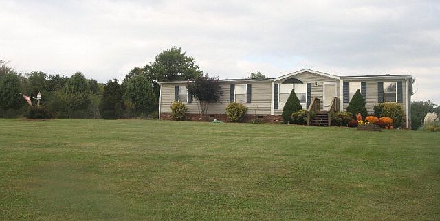 1st image of 35 Woodview Ln