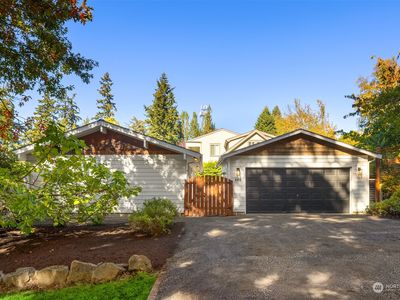 466 Ihland Way NW, Bainbridge Island, WA, 98110