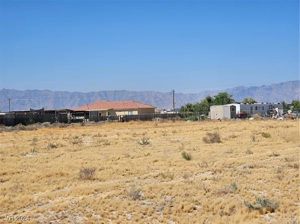 5160 Sunland Ave, Pahrump, NV 89061