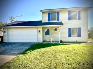 1026 Bethany Ln, Fort Wayne, IN