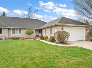 1029 Rescobie Ct, Schererville, IN 46375